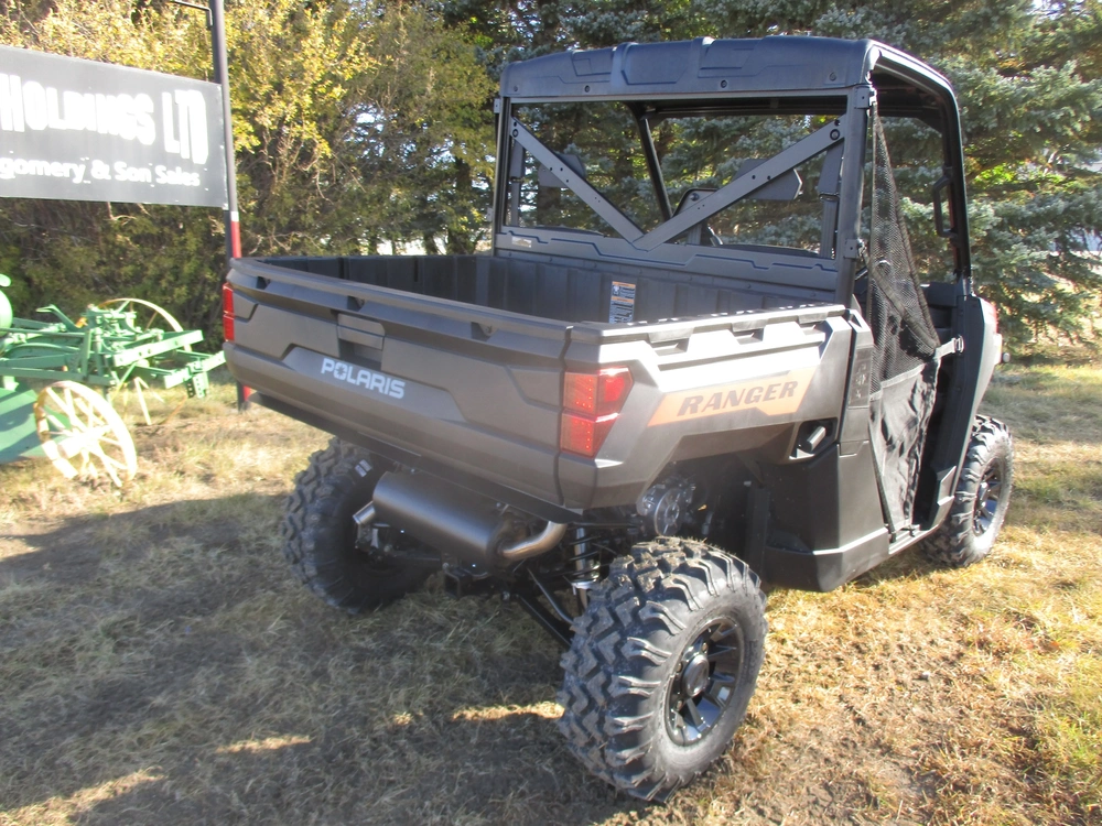 2026 Polaris Ranger 1000 Premium Rover Rust Eps alt