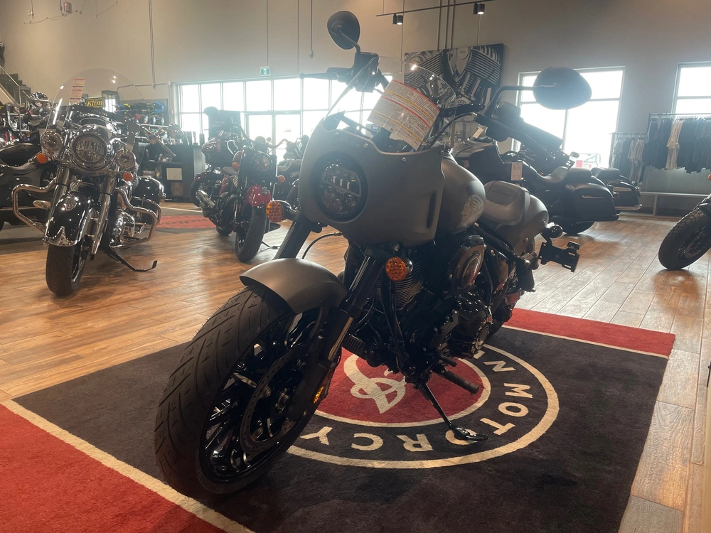 2026 Indian Motorcycle Sport Chief - Heavy Metal Smoke alt