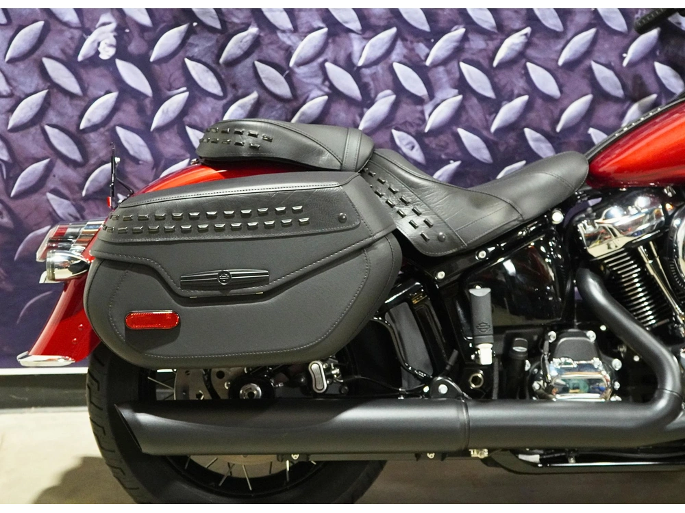 2026 Harley-davidson Flhc Heritage Classic alt