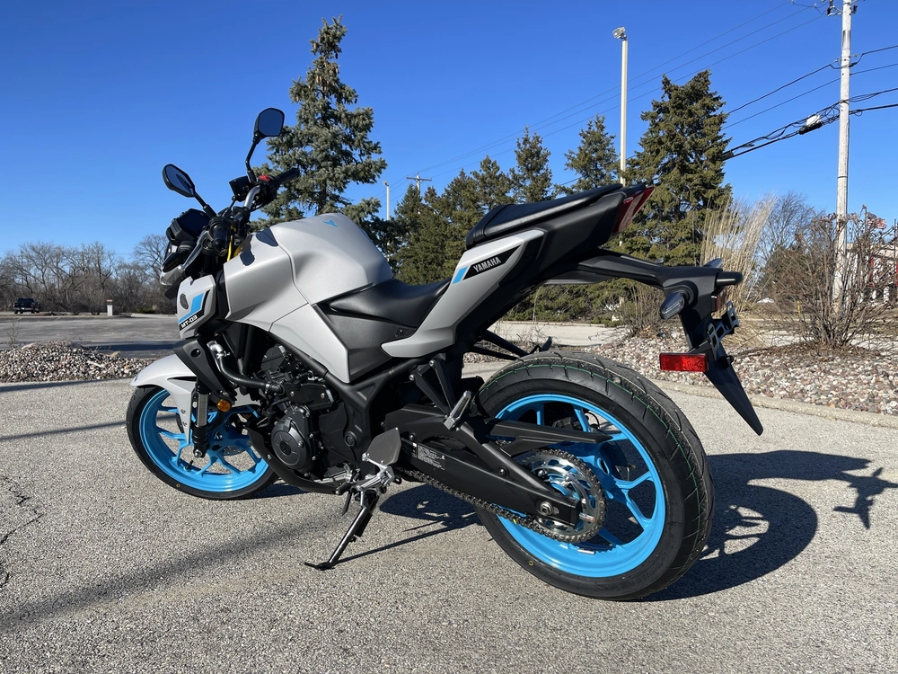 2026 Yamaha Mt-03 alt