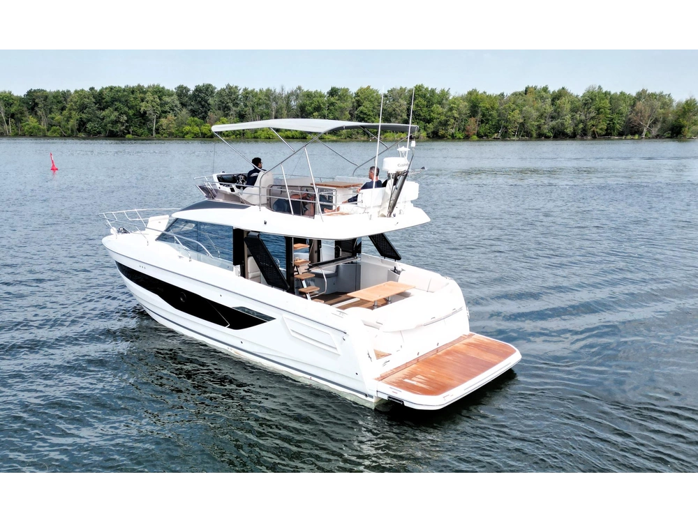 Prestige Yachts F 4.3 2027 alt