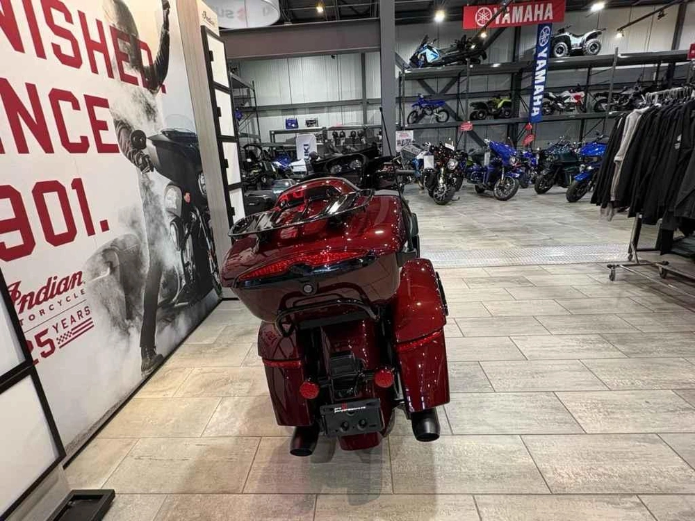 Indian Motorcycle Pursuit Dark Horse + 112 Package 2026 alt