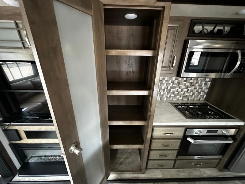 Keystone Rv Montana 3720rl 2019 alt