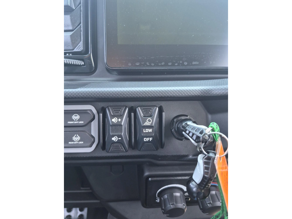 2026 Can-am Defender Max Ltd Hd11 alt