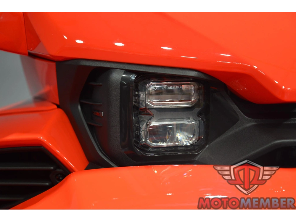 2025 Can-am Spyder F3 Limited Platine Wheels alt