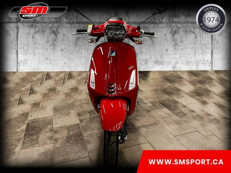 2023 Vespa Sprint 50 Iget alt