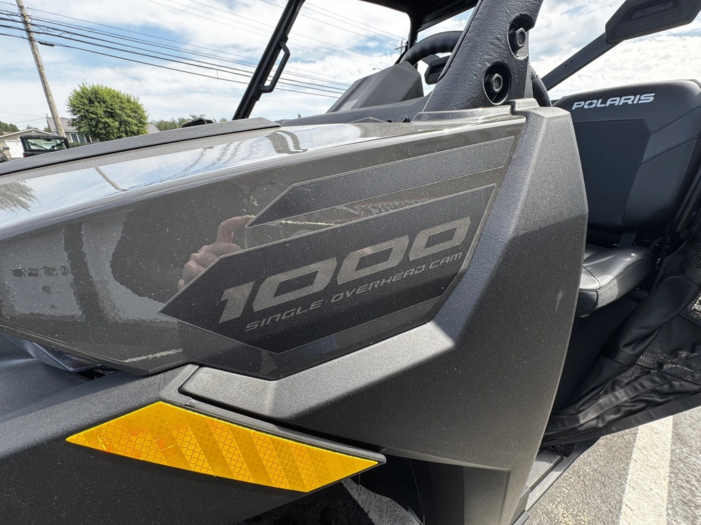 2026 Polaris Ranger 1000 Premium Granith Gray alt