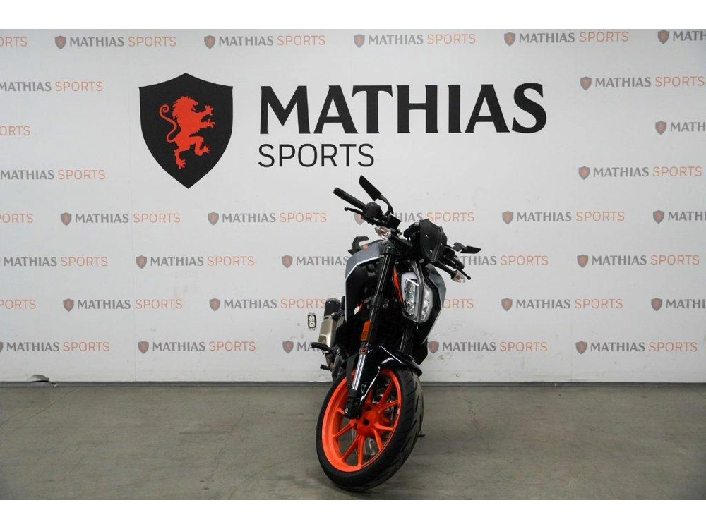 KTM DUKE 390 2021 — photo 3