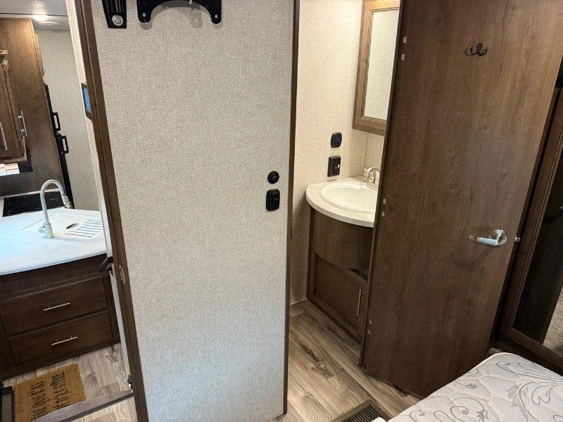 2020 Keystone Rv Cougar 32bhs alt