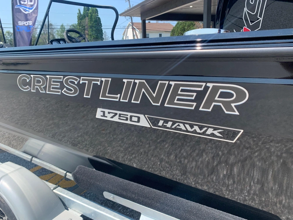 2027 Crestliner 1750 Hawk Wt Jumpseat 115 Pro Xs4 alt