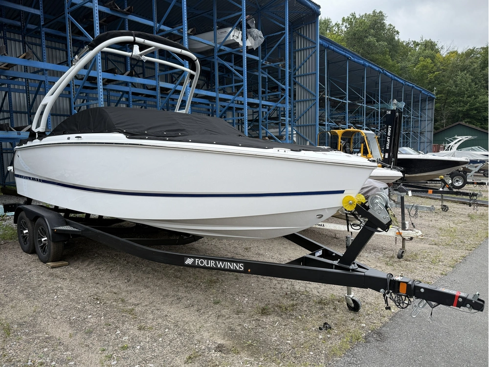 2027 Four Winns H2 Freedom Ob alt