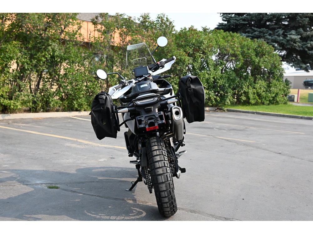 2027 Husqvarna Norden 901 alt