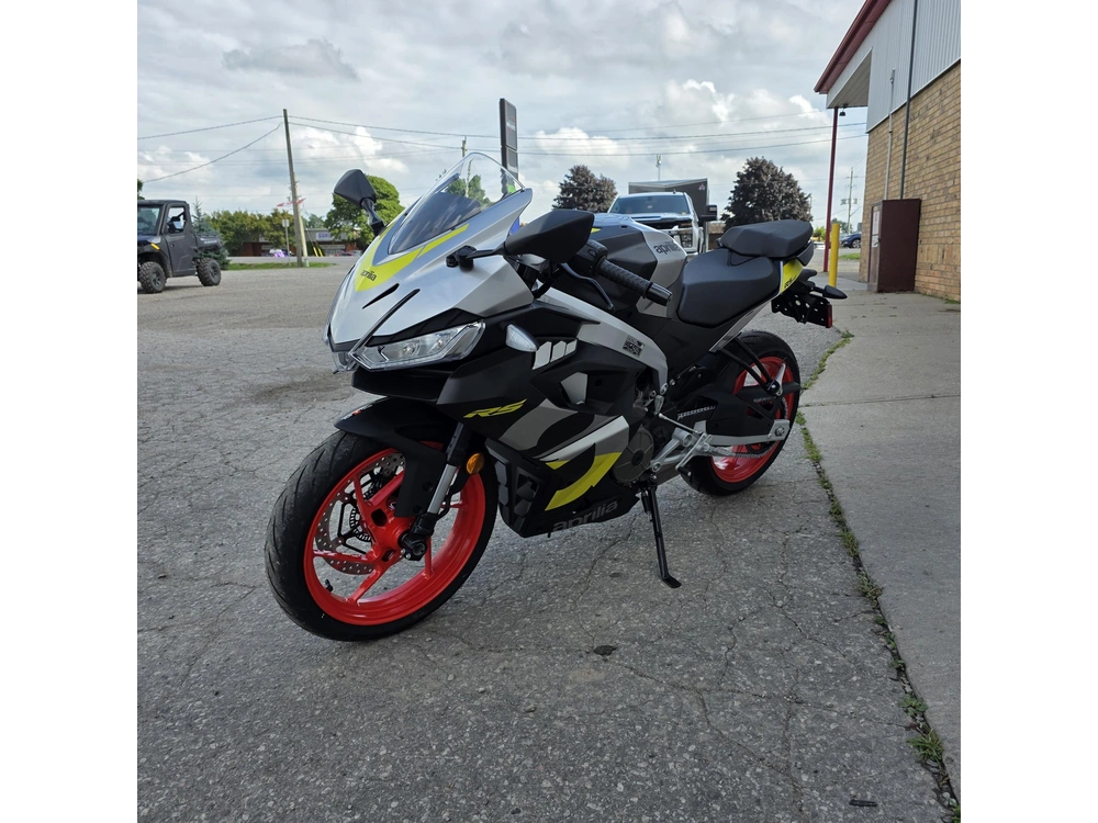 2026 Aprilia Rs 457 alt