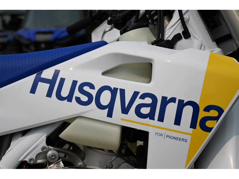 2027 Husqvarna Tx 300 alt