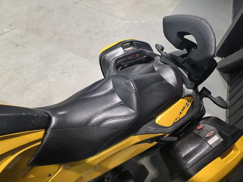 Can-Am SPYDER ST-S 2013