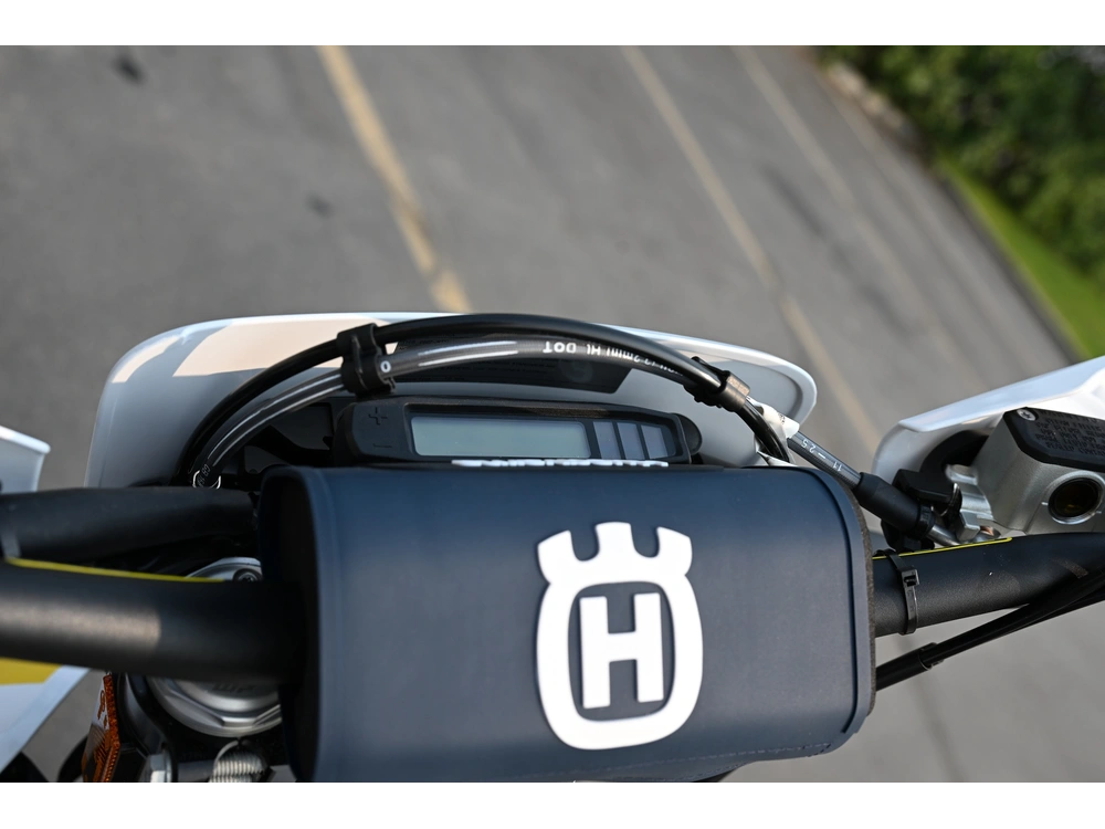 2027 Husqvarna Fe 350s alt