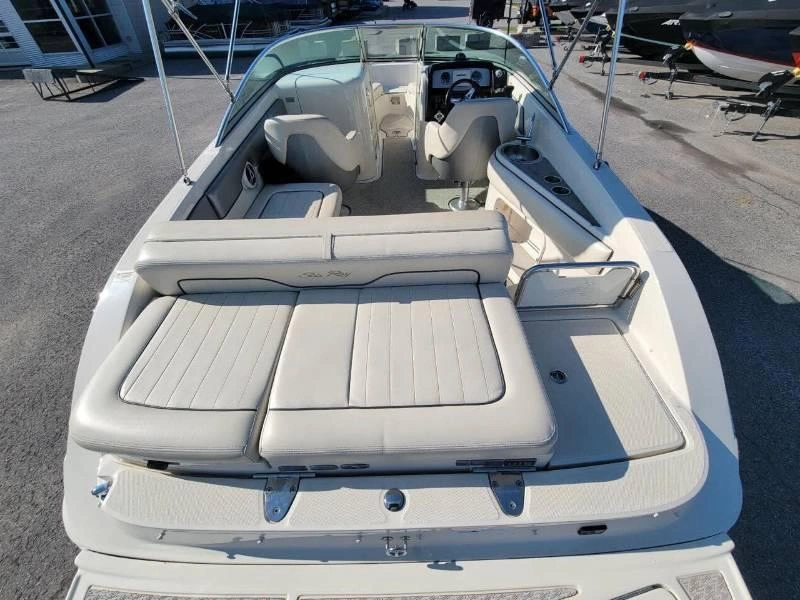 Sea Ray Sundeck 230/ Mercruiser 350 2009 alt