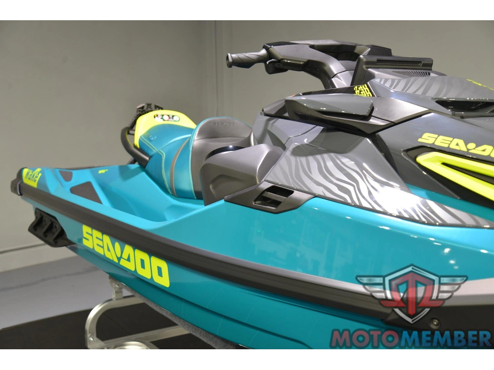 2026 Sea-doo Wake™ Pro 230 alt