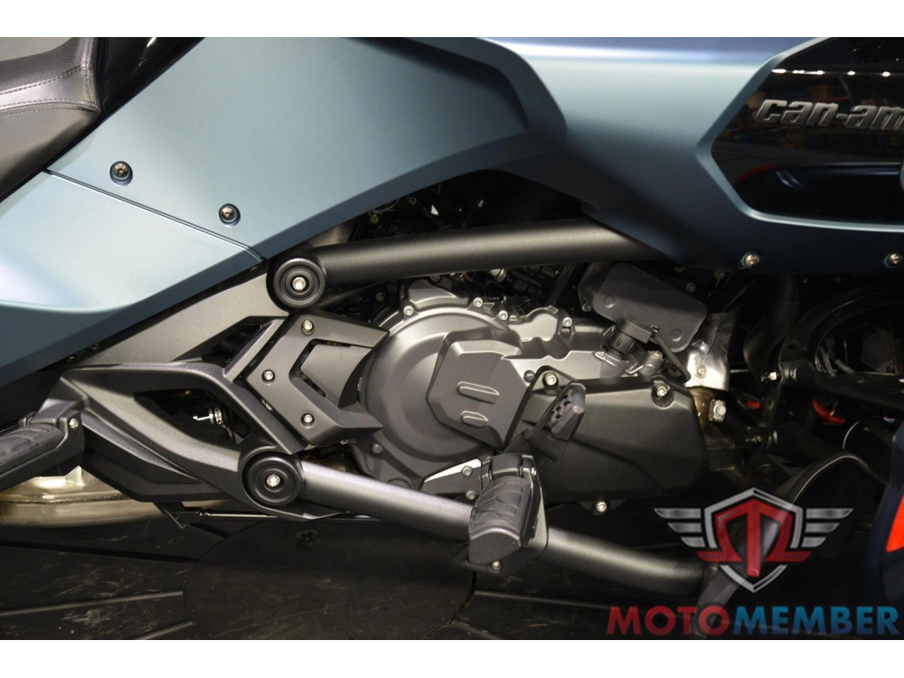 2026 Can-am Spyder F3-t alt