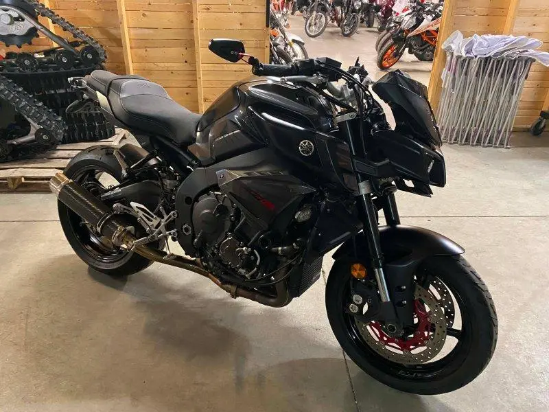 Yamaha FZ10 2017