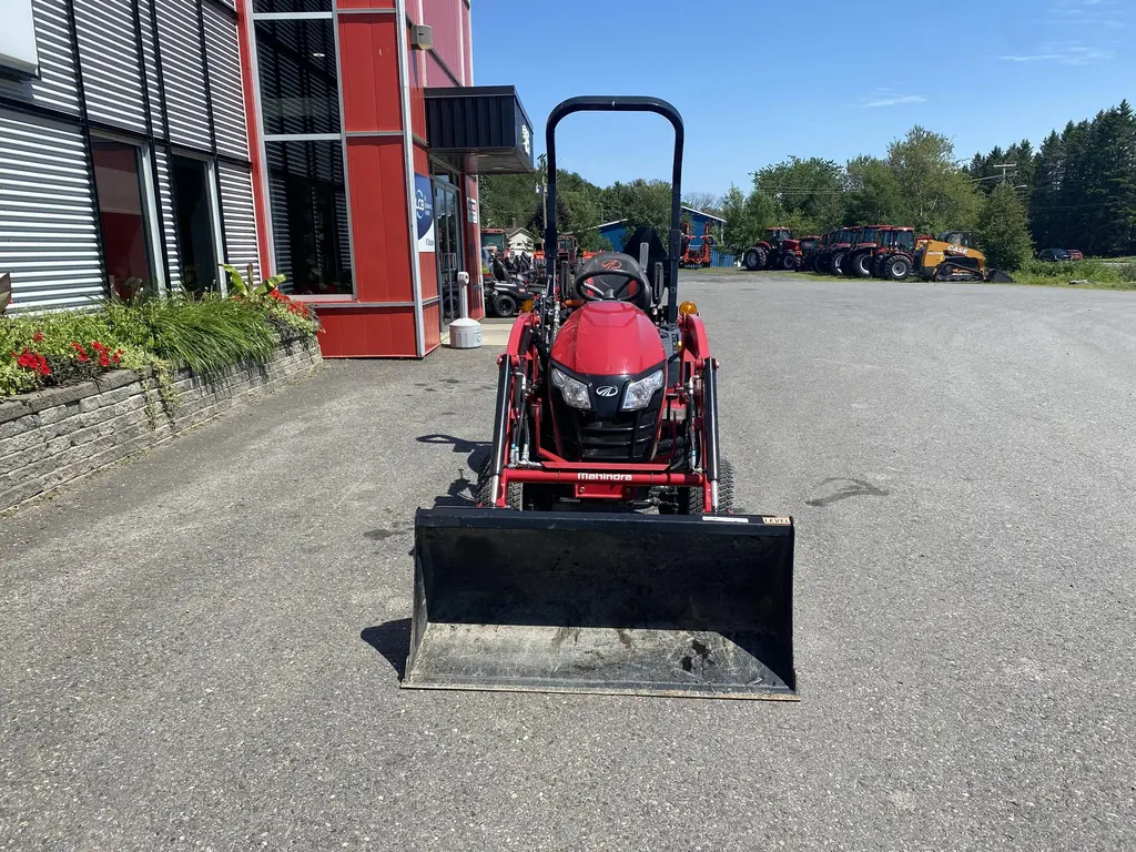Mahindra Emax20S 2021