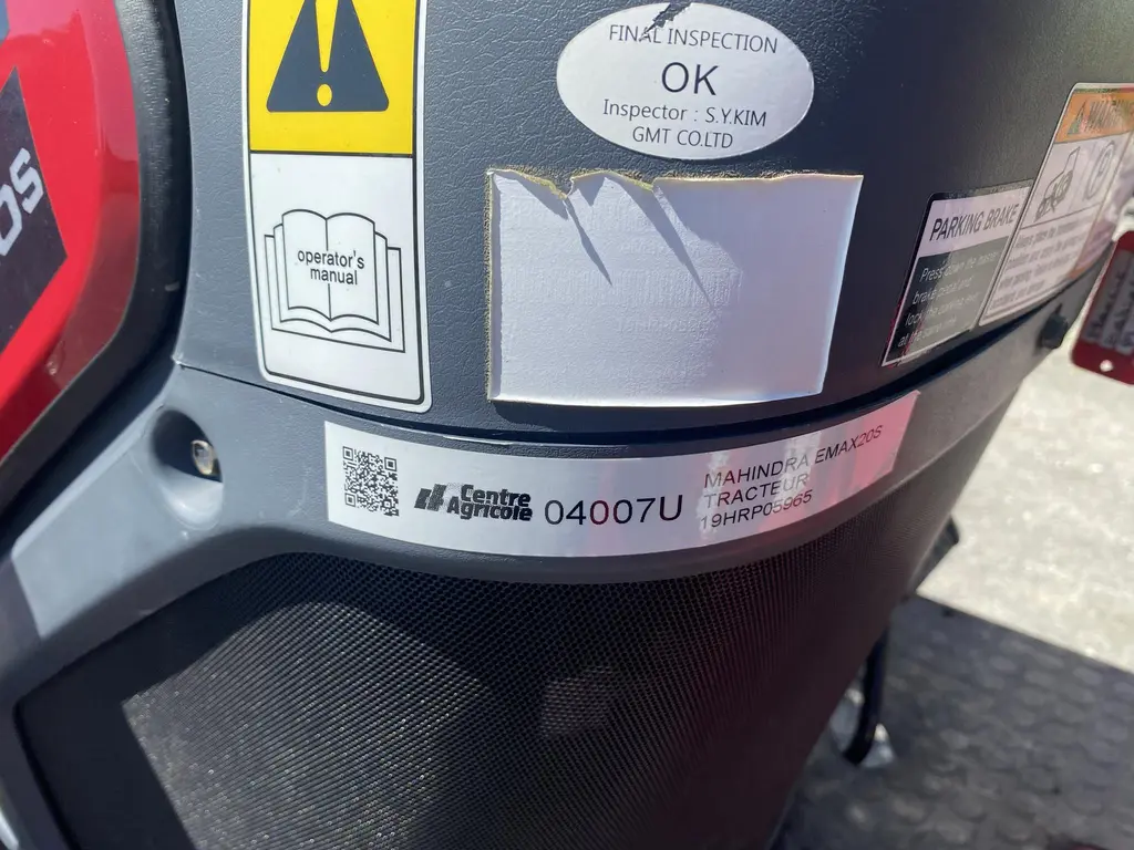 Mahindra Emax20S 2021