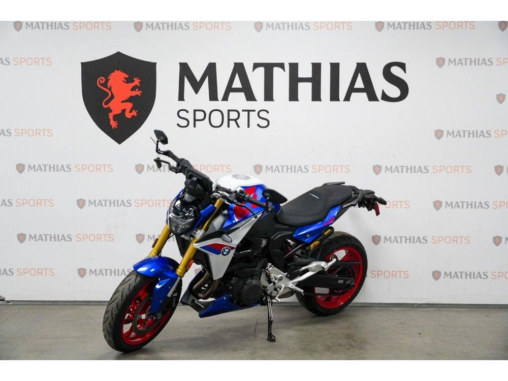 2025 Bmw F900r alt