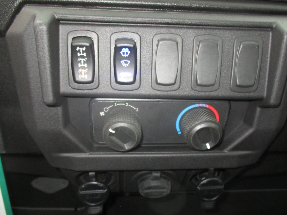 2026 Polaris Ranger 1000 Cab - Granite Gray alt
