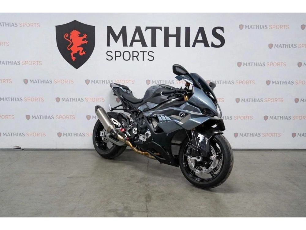 BMW S1000RR 2025 — photo 2