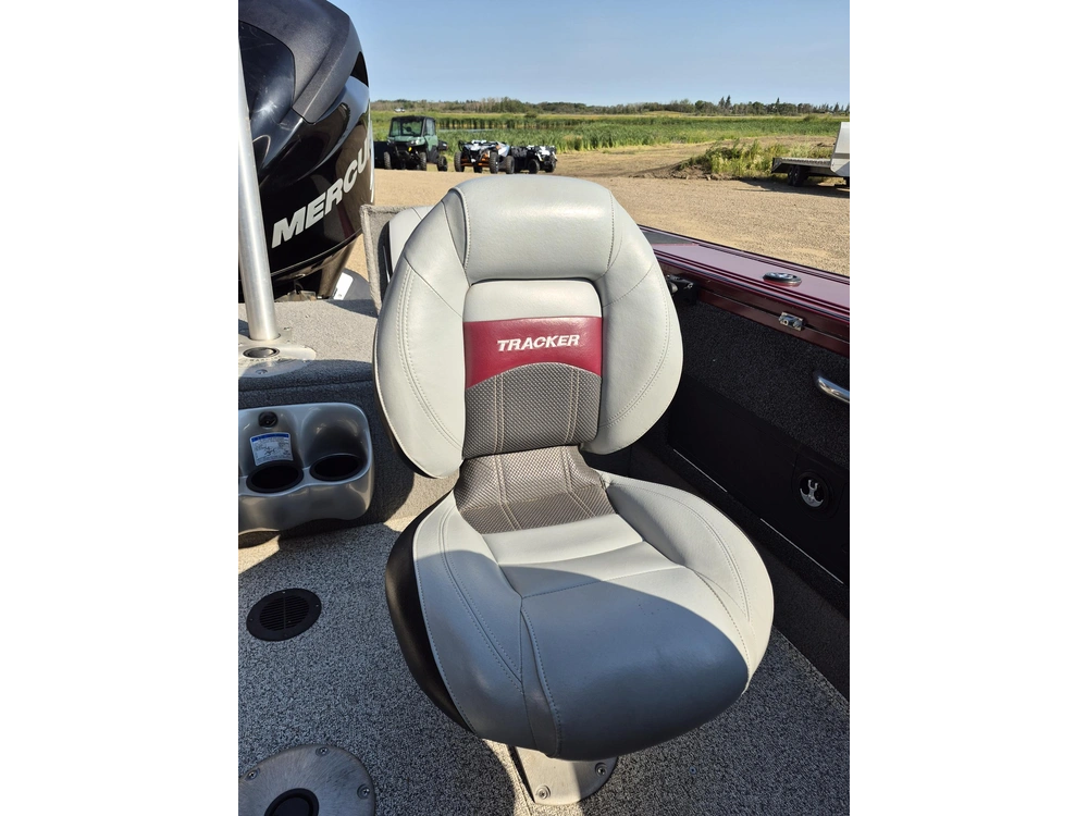 2011 Tracker Targa V18 150 Mercury alt
