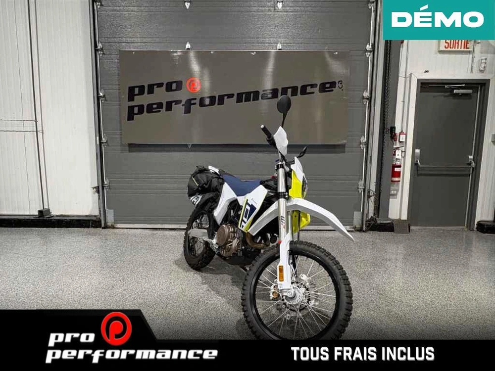 Husqvarna 701 Enduro 2027 alt