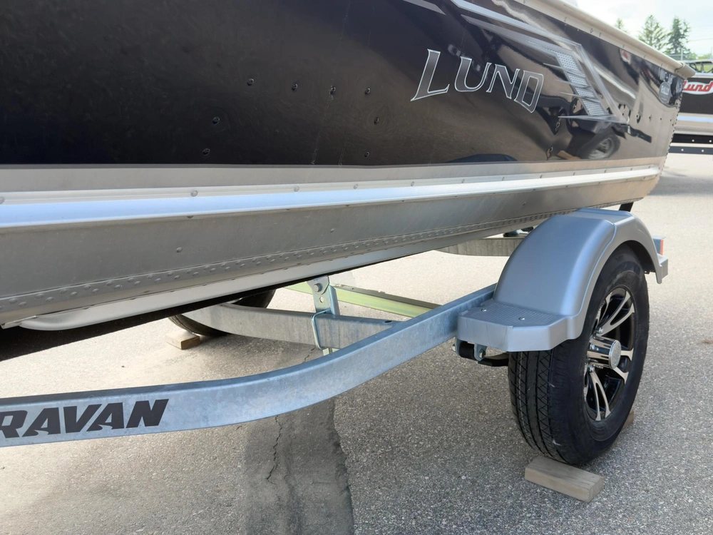 2025 Lund Wc-16 Tiller alt