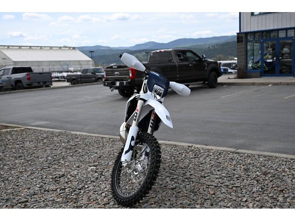 2026 Husqvarna Te 300 alt