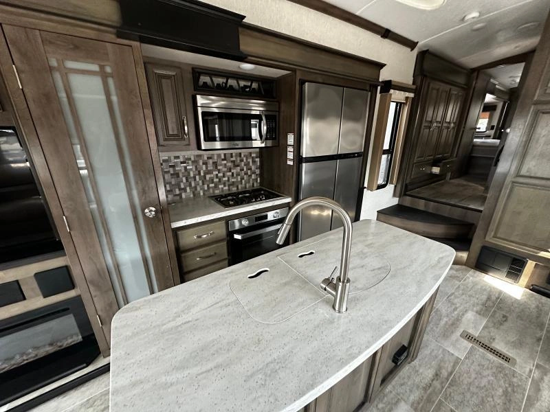 Keystone Rv Montana 3720rl 2019 alt