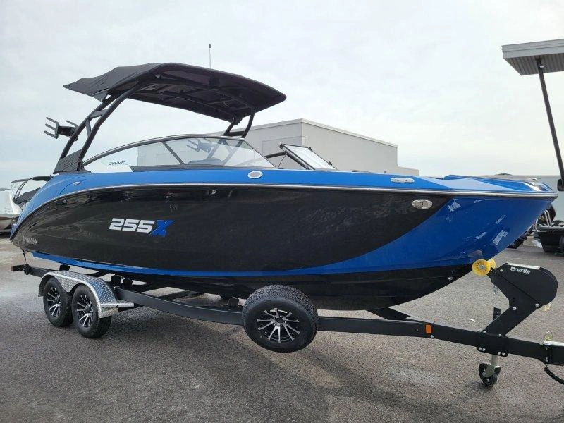 Yamaha 255 Xd 2026 2026 alt