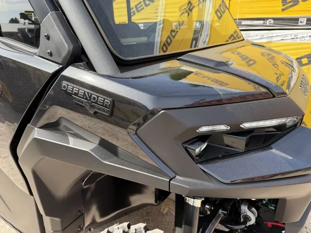 Can-am Def Max Lone Star Cab Hd11 2026 alt
