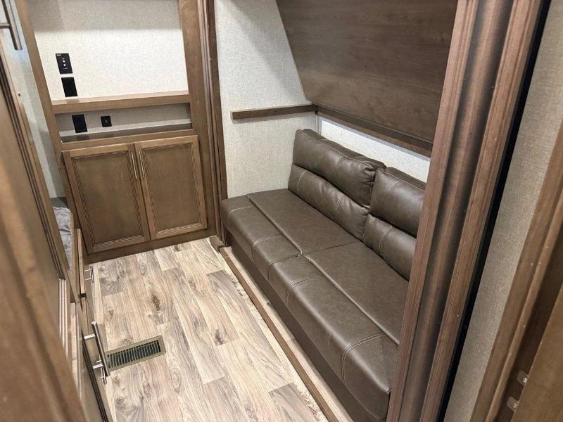 2020 Keystone Rv Cougar 32bhs alt