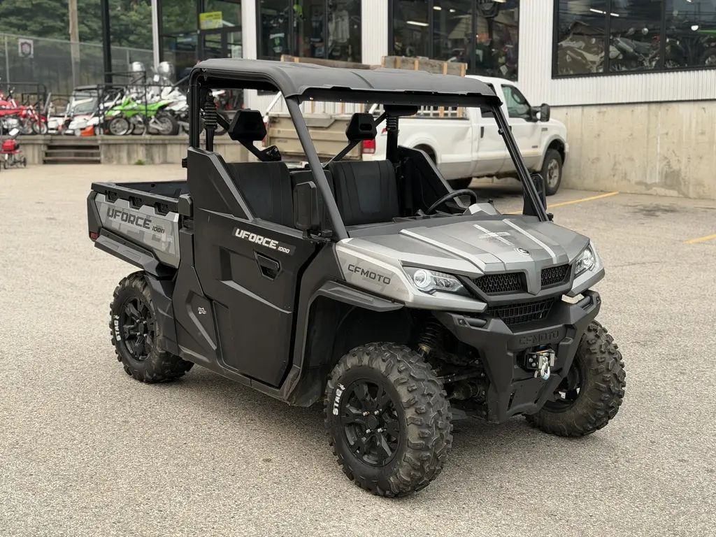 2022 CFMOTO UFORCE 1000