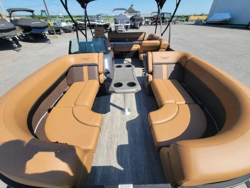 Bennington Marine M22 Swingback 3t/yamaha F150 2027 alt