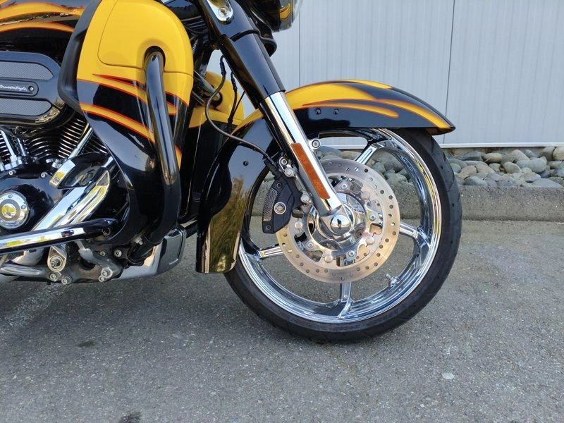 2015 Harley-davidson Flhxse - Cvo™ Street Glide™ alt