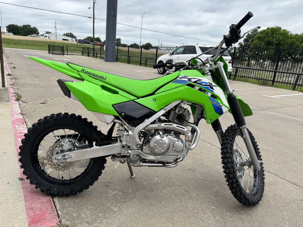 2027 Kawasaki Klx300r alt