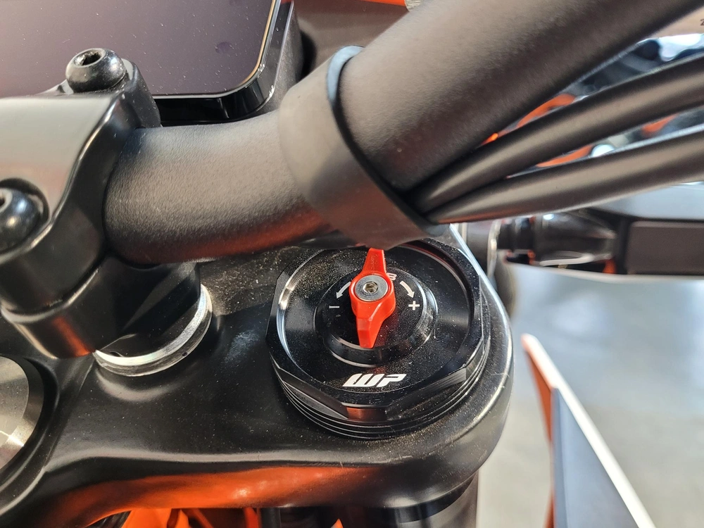 Ktm 390 Smc R *à Partir De 3.99% 2026 alt