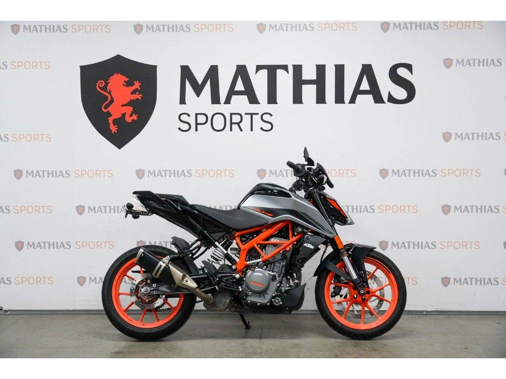 KTM DUKE 390 2021