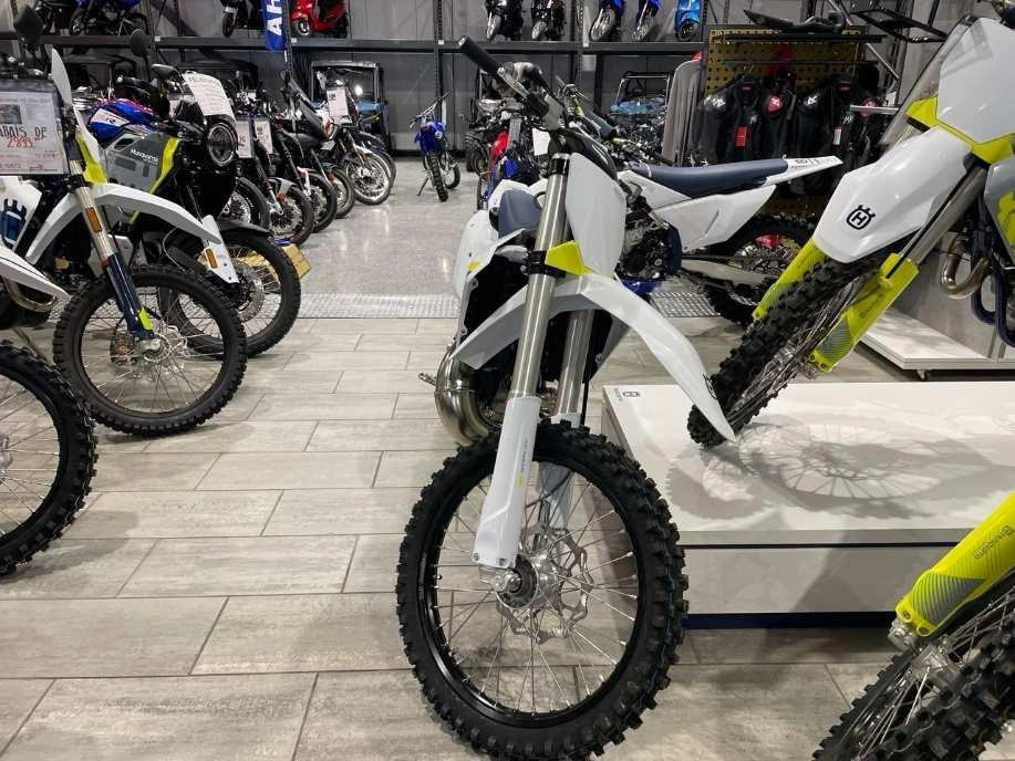 Husqvarna Tc 300 2025 alt