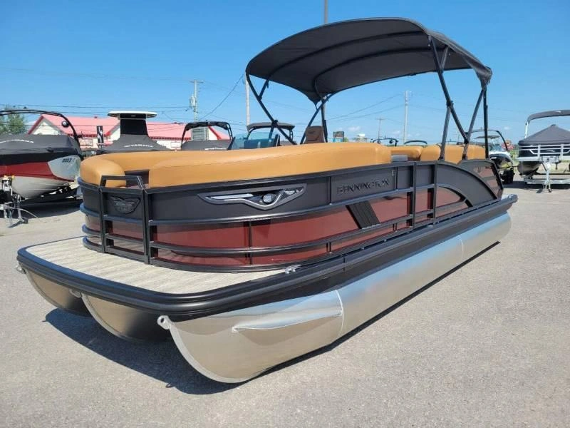 Bennington Marine M22 Swingback 3t/yamaha F150 2027 alt