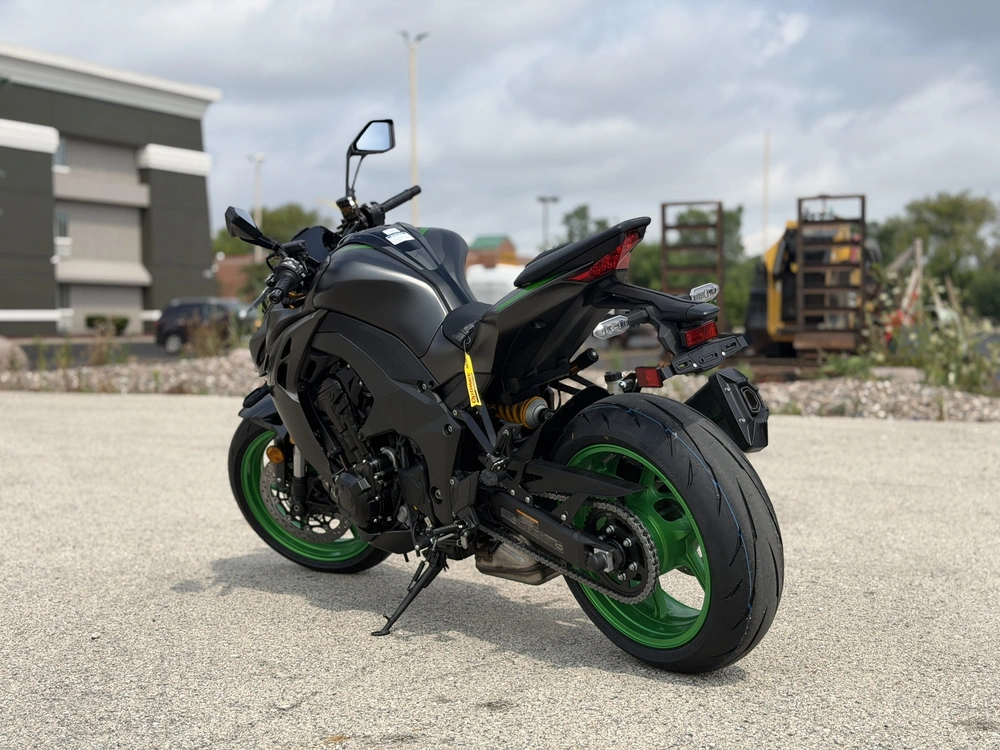 2026 Kawasaki Z1100 Se Abs alt