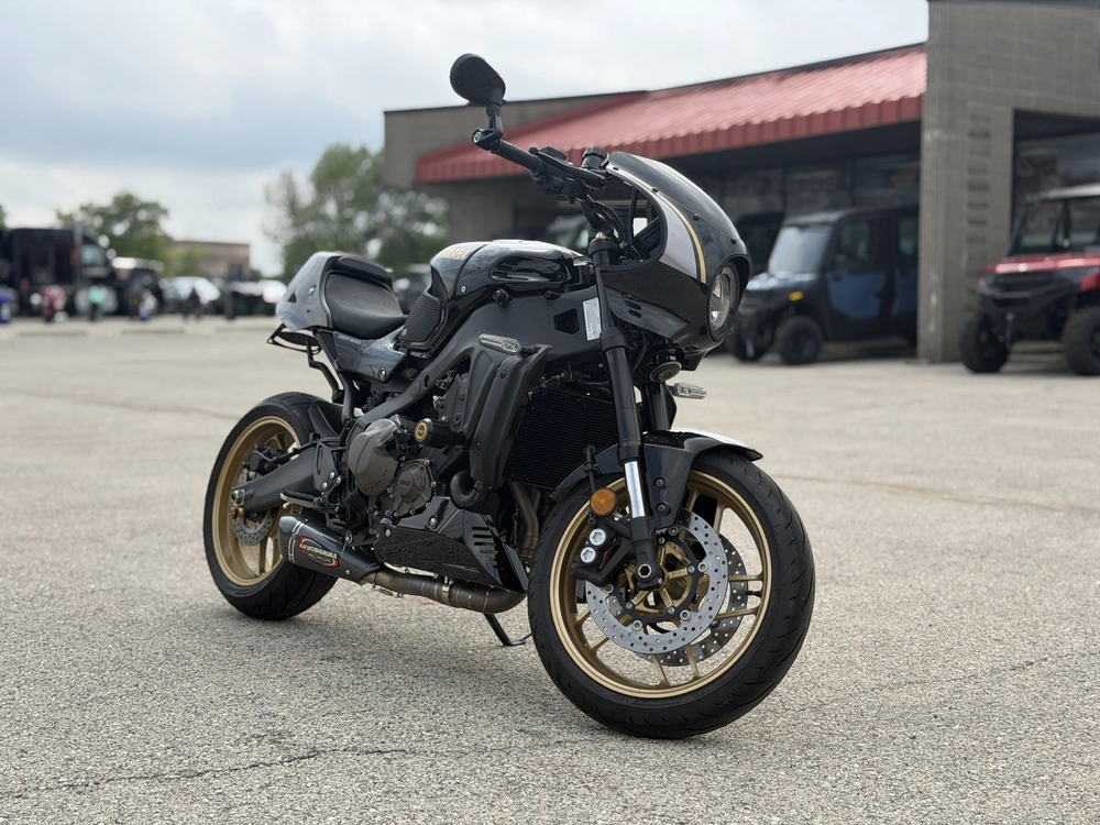 2025 Yamaha Xsr 900 alt