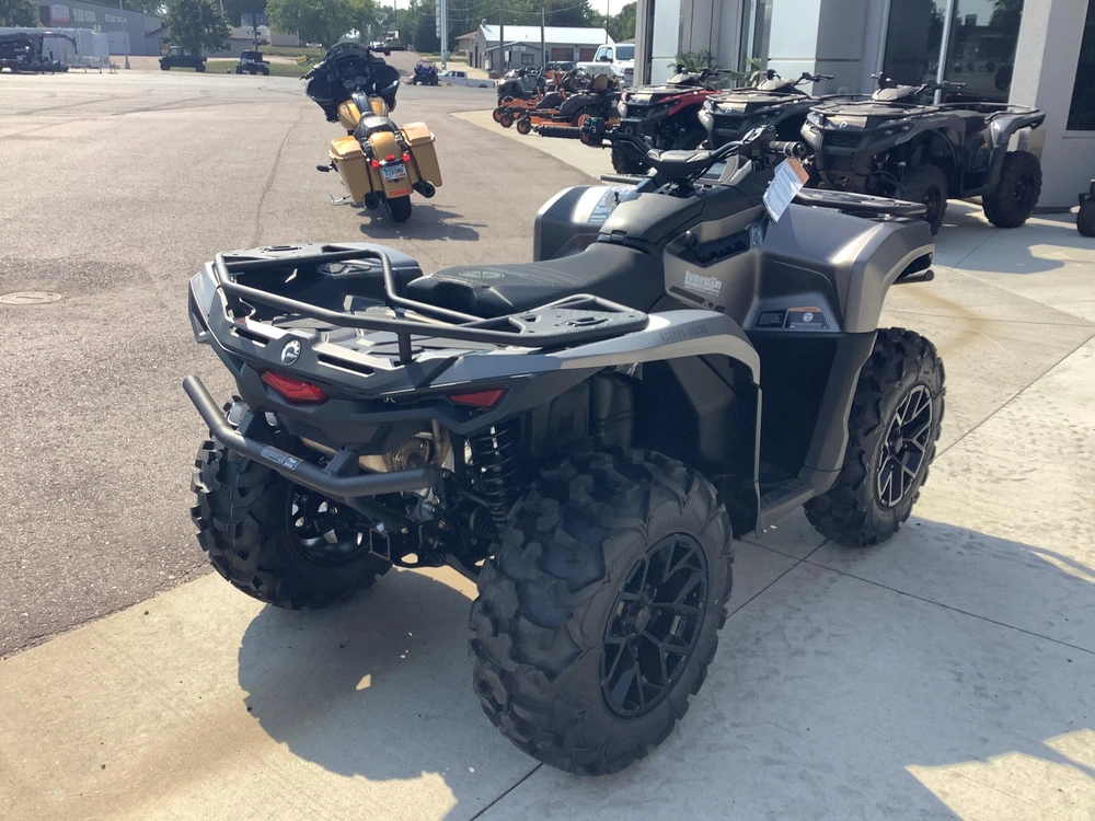 2026 Can-am Outlander Xt 700 alt