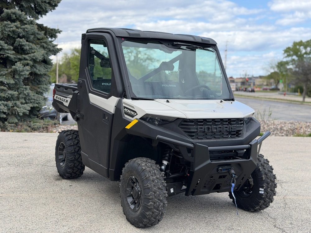 2026 Polaris Ranger 1000 Cab alt