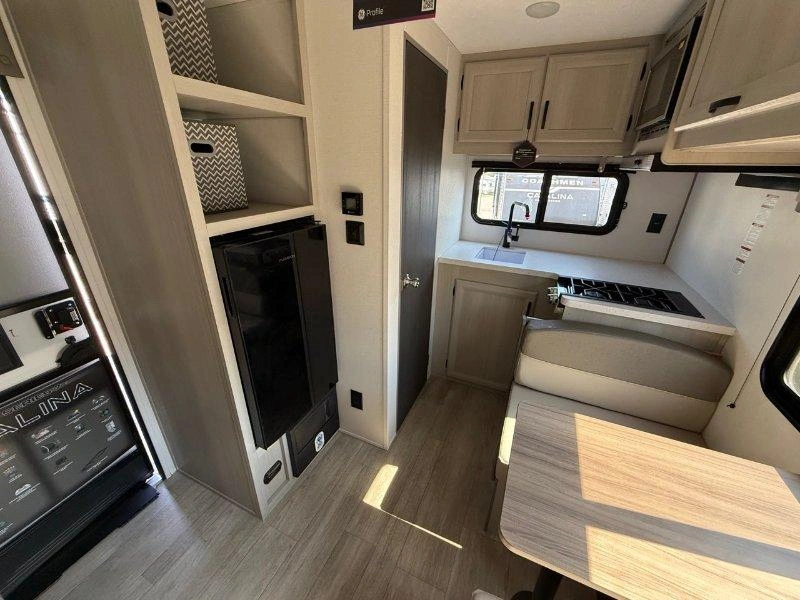 Coachmen Catalina 134rkx 2027 alt
